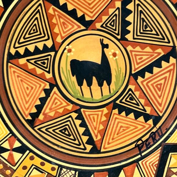 Vintage Handmade Cusco Peru Alpaca Pottery Plate 8.5” Wall Hanging Art Decor - Picture 5 of 8